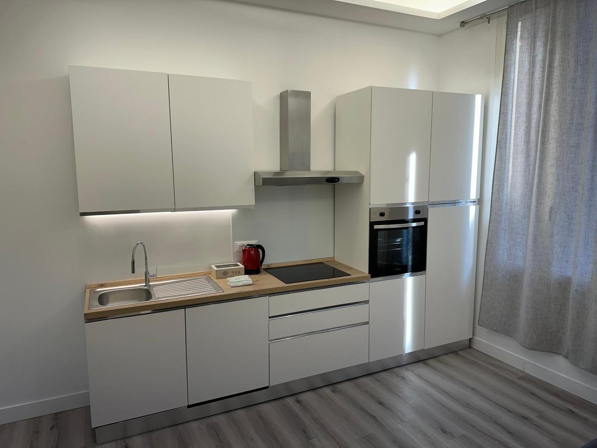 Elsa & Reseda Apartments Санремо Экстерьер фото
